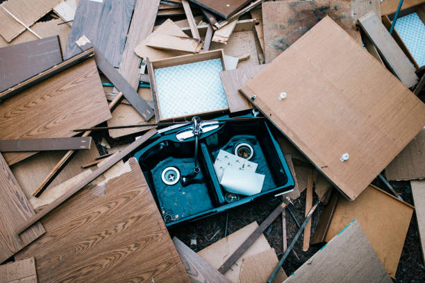 Best Yard Waste Removal  in Chambersburg, PA